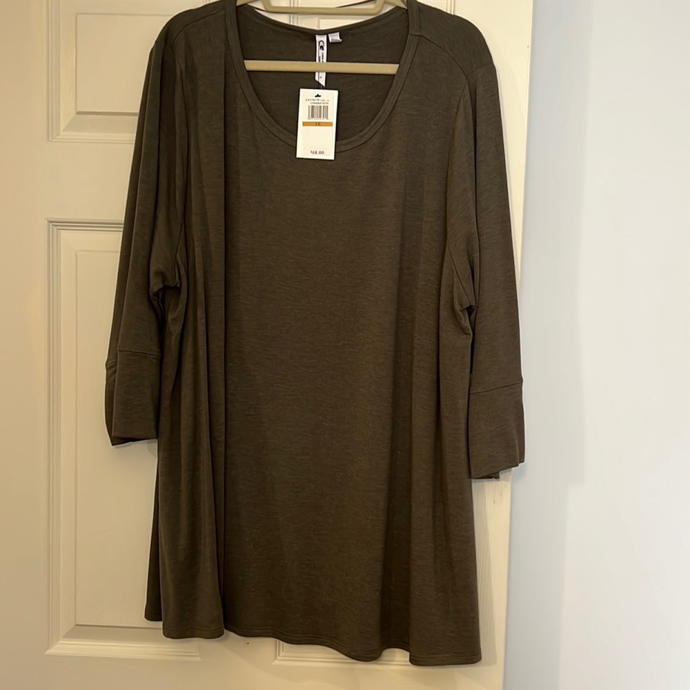 Cable & Gauge - 3X Women’s Top